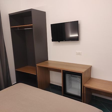 Residenza Porta Romana โตรเปอา ภายนอก รูปภาพ