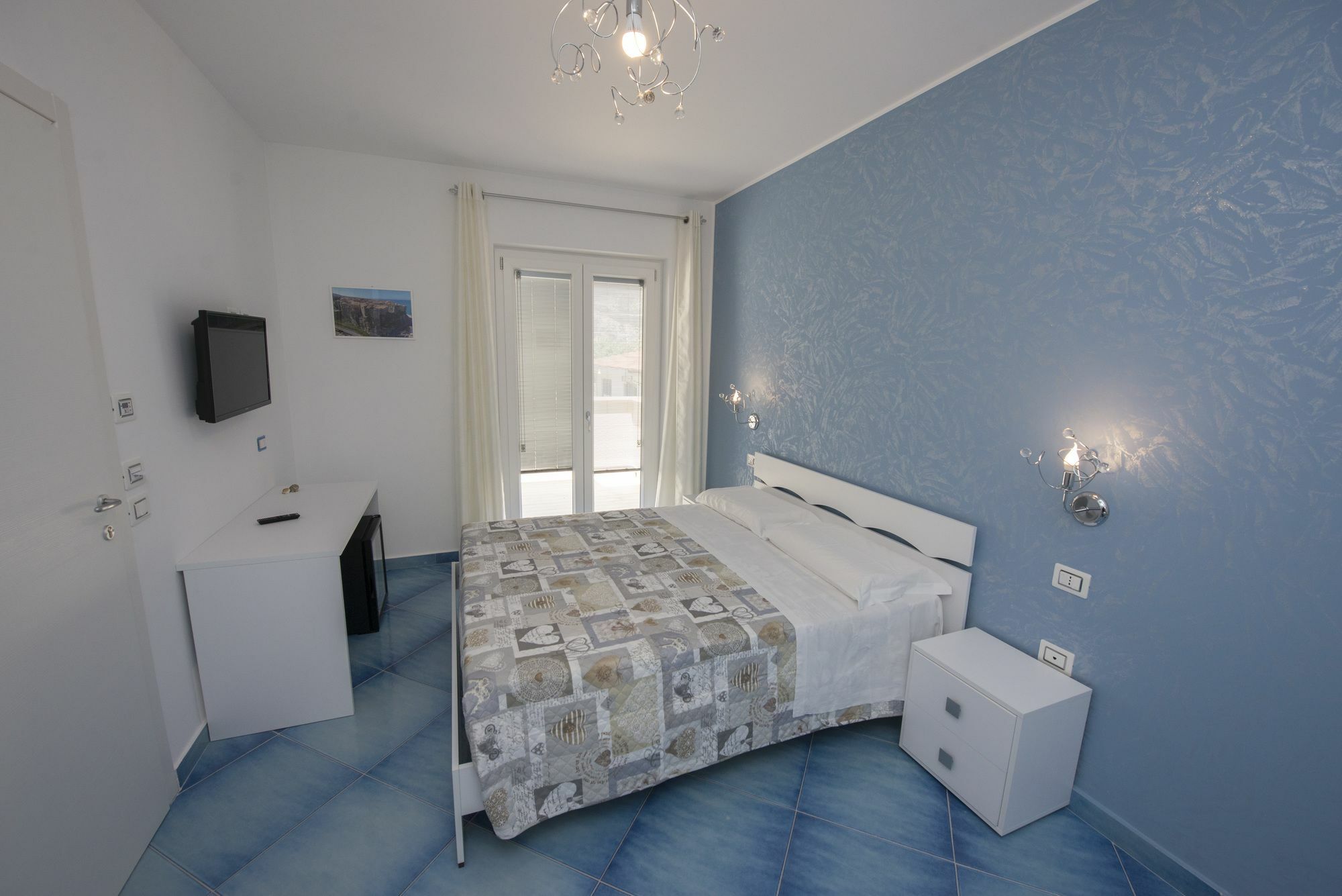 Residenza Porta Romana โตรเปอา ภายนอก รูปภาพ