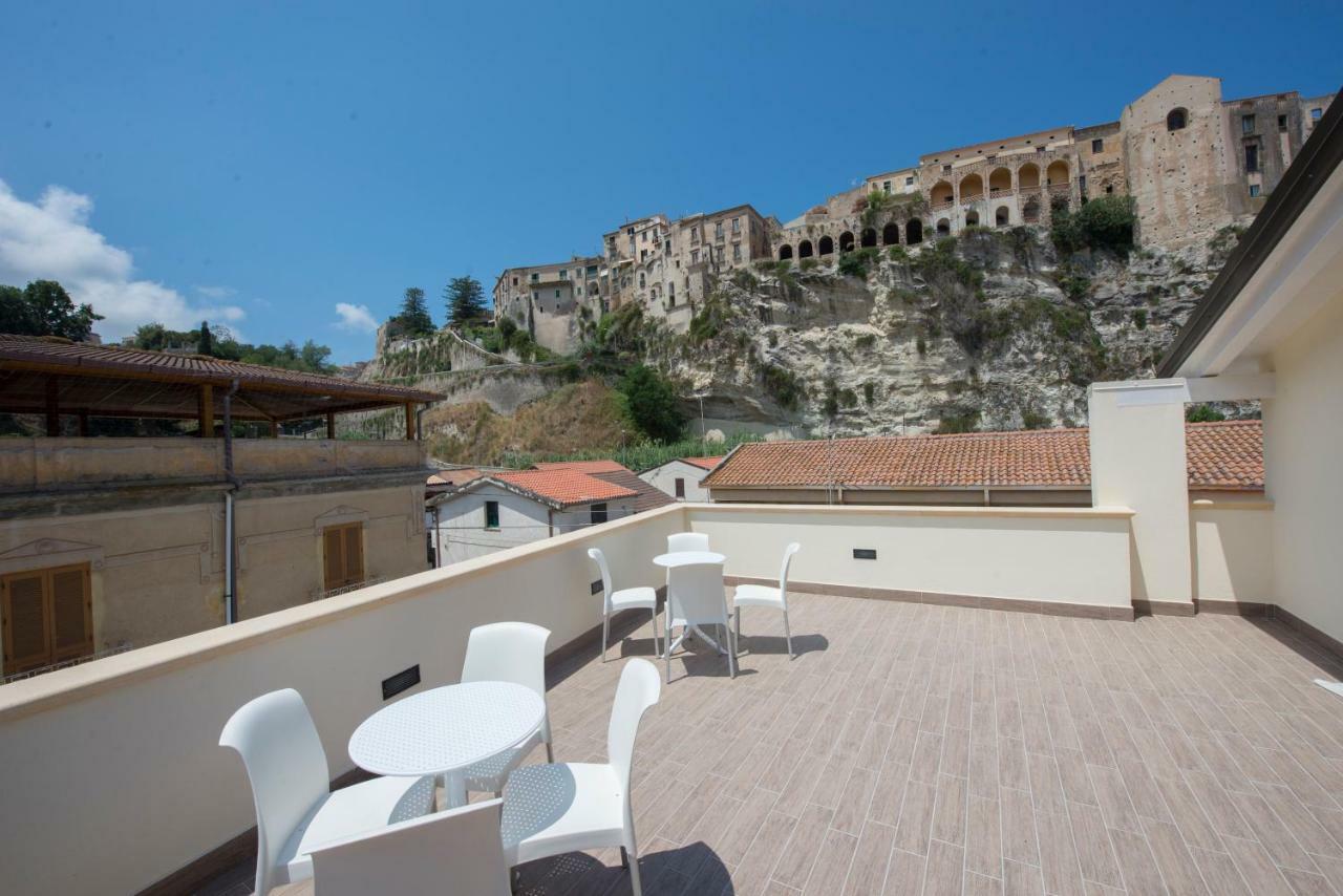 Residenza Porta Romana โตรเปอา ภายนอก รูปภาพ