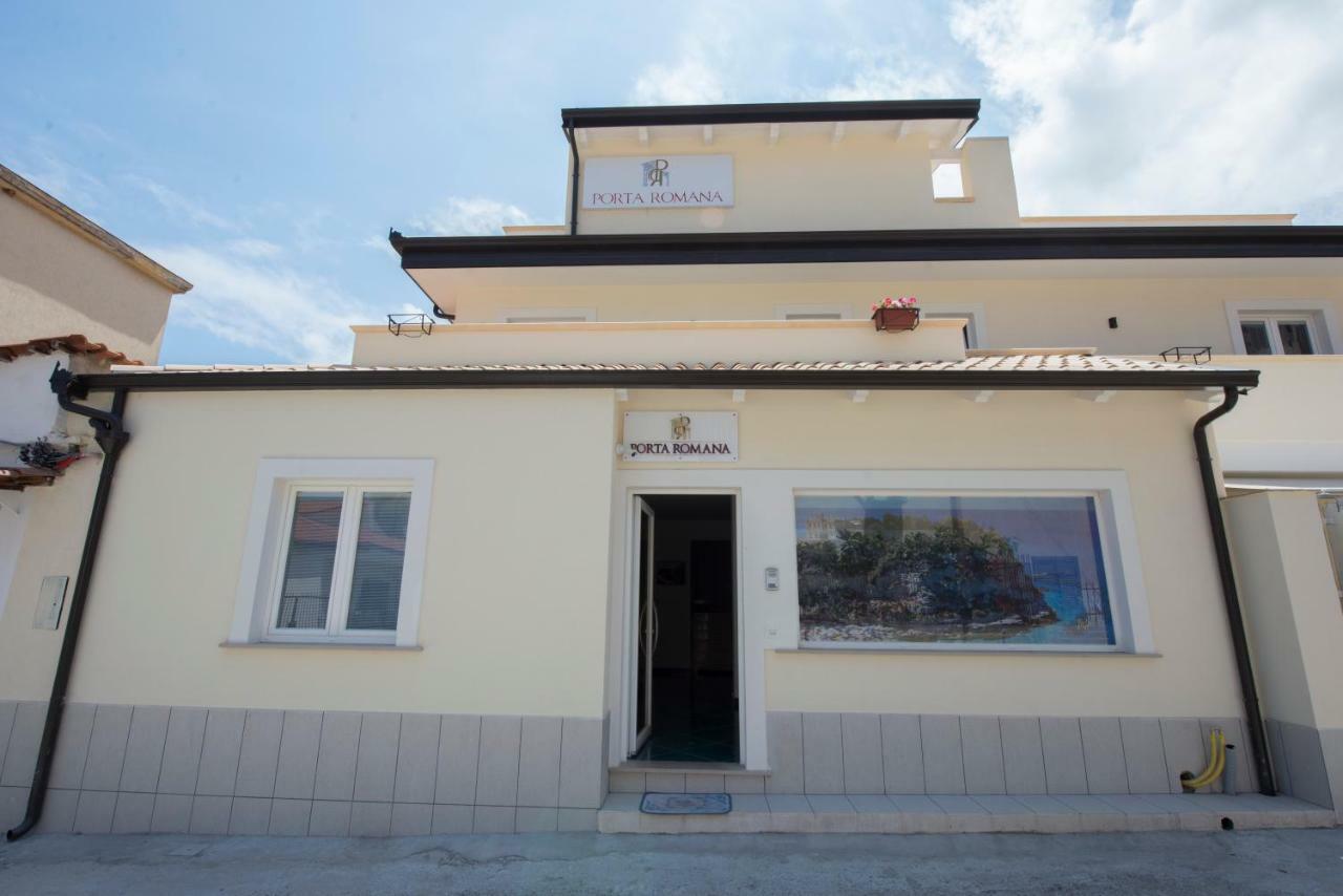 Residenza Porta Romana โตรเปอา ภายนอก รูปภาพ