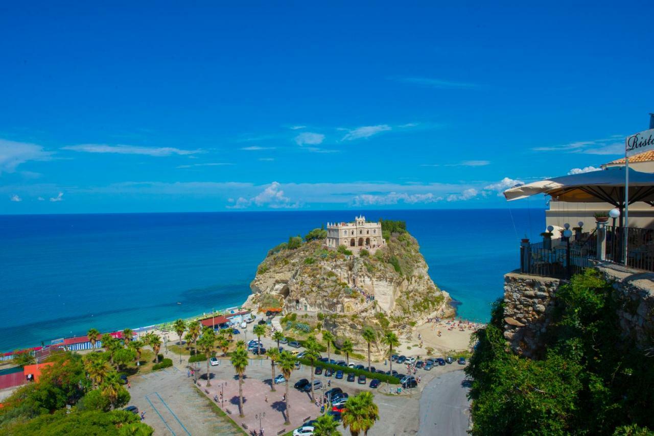 Residenza Porta Romana โตรเปอา ภายนอก รูปภาพ
